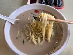 -服务大楼冷面(延大店)