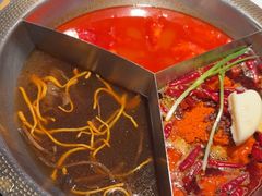 -廖掌柜·重庆鲜货火锅(上海首店)