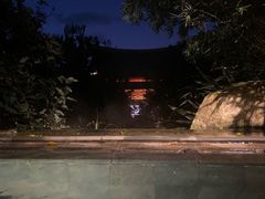 -七彩云南古滇温泉山庄
