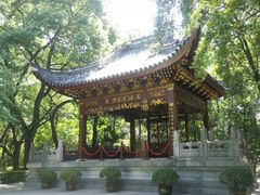 -汇龙潭