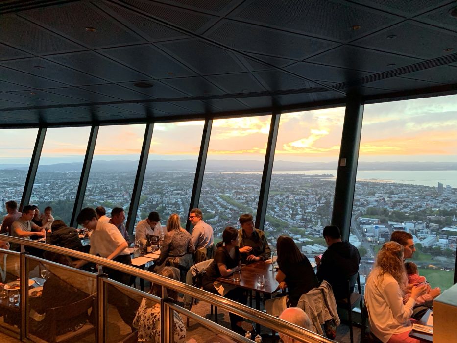 天空塔旋转餐厅