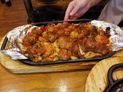 -老东镇啤酒屋海鲜加工·蒸汽海鲜·海鲜烧烤(台东店)