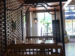 -品味新疆·新疆风味特色餐厅(泉舜店)