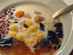 -RUXU入续糖水铺与包(卓悦中心店)