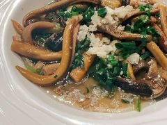 响油鳝丝-顶特勒·黄鱼馆·特色菜(上海大世界店)