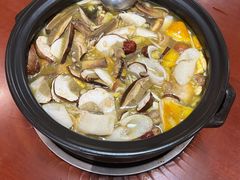 -菌之家·专业纯野生菌火锅·特色炒菌