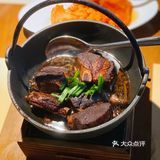 蝉联多年必吃榜 人气平价米其林餐厅