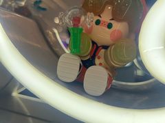 -泡泡玛特POPMART(蓝色港湾店)