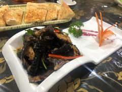 -乡村馕坑肉·烧烤·新疆菜·本地人更爱吃(阿勒泰首店)