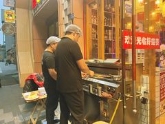 -佬缸炮江湖川菜(玉林店)