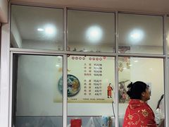 -正宗李家土鸡米线店