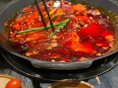 -冯校长老火锅(中联广场店)
