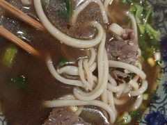 -罍+村卤菜摊(罍街店)
