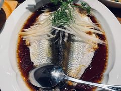 钱湖四宝-朋鱼-宁波柏悦酒店·钱湖渔港