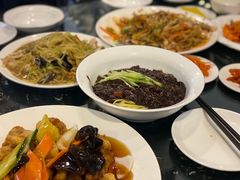 -桃园中华料理炸酱面(燕儿岛路店)