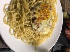 -HIGH FIVE哈福手工汉堡(桂林路店)