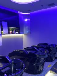 -TOP HAIR SALON