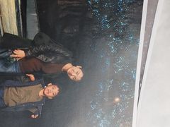 -怀托摩萤火虫洞