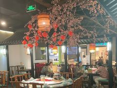 -卢大鲜鱼头捞饭(美利广场店)