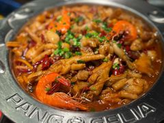 -胖哥俩肉蟹煲(上海悦荟广场店)