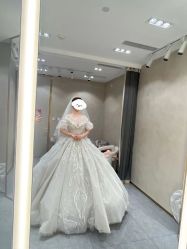 -GRACE KELLY婚纱与礼服(北京店)