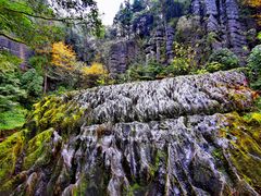 -梭布垭石林景区