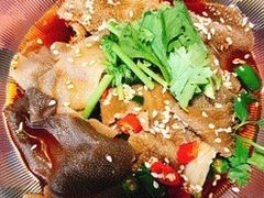 -忘忧草融合私房菜(红鼎国际店)