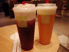 -奈雪的茶(湖滨银泰in77C区PRO店)