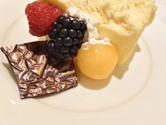 -亮马河饭店翠雅咖啡厅