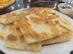 菠萝飞饼-老来福·非遗酸汤兔(凯旋路店)