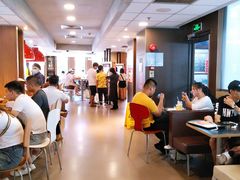 大堂-麦当劳(东急新天地店)