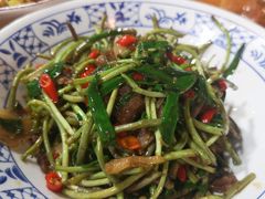 -传统菜农庄(皇姑路店)