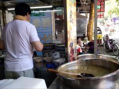 -何老二卤汁凉粉