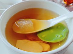 养生松茸汤-三利音·东方司宴(外滩店)
