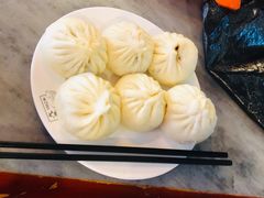 猪肉三鲜包子-天兴居(鲜鱼口街店)