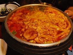 -军硕烤肉·部队火锅(二七万达店)