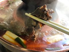 -羊家胡同·龙虾烧烤火锅(龙汇路店)