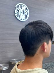 -川和潮人