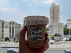 澳白-HANA COFFEE(长寿路店)