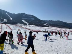 -鳌山滑雪度假区