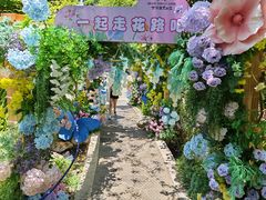 -七彩云南古滇温泉山庄