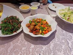 -王府井酒店(金桥港湾店)