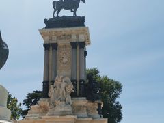 -阿方索十二世纪念碑