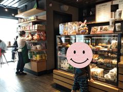 面包甜点陈列柜-星巴克(北京长安商场店)