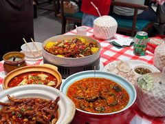 -辣小鲜·南昌大排档(船山路店)