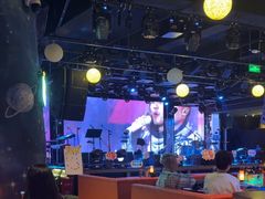 -星 Live House