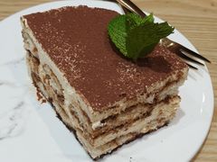 -魏客咖啡(中铁中心店)