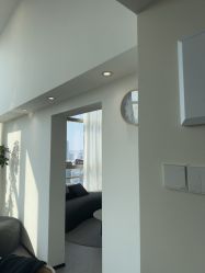 -JNK皮肤管理中心