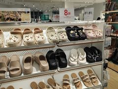 -hotwind热风(国际商场店)