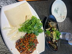 -靠山屯东北农家菜(八龙桥雅苑店)